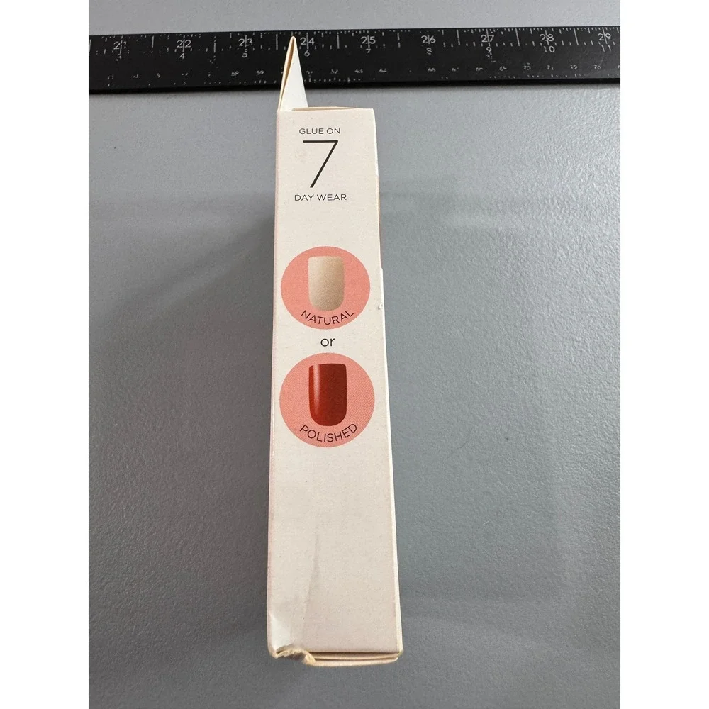 KISS Salon Acrylic Natural Nails Womens Medium Natural Good Flexi-Fit KSAN02